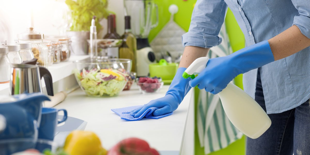 Cleaning Kitchen Cabinets